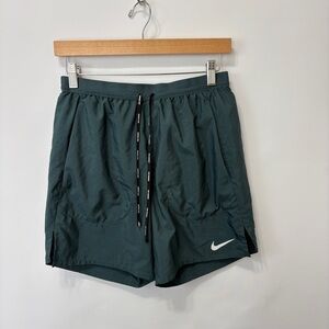 Nike Men's Flex Stride Green Brief Lined running shorts 6” Size Small